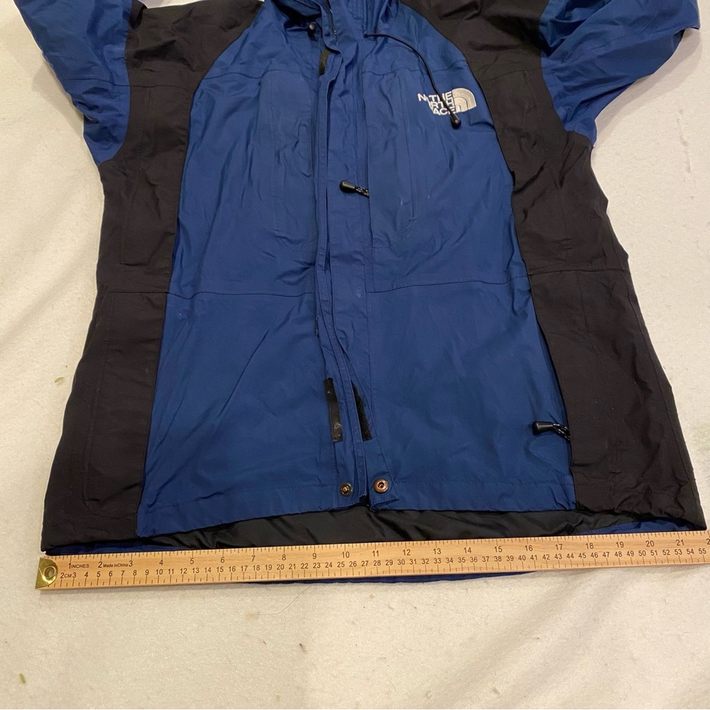 The North Face Summit Series Jacket - Picture 12 of 16